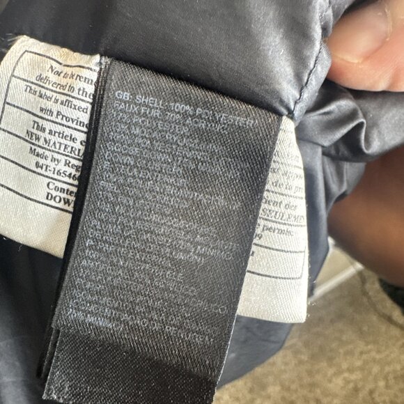 The North Face HyVent Down Parka Men’s XL Black Faux Fur Hood Heavy Winter - Picture 7 of 9